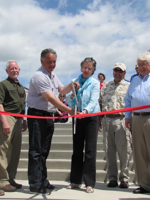 City Of Coeur Dalene Hundreds Celebrate Mceuen Park Dedication 0743